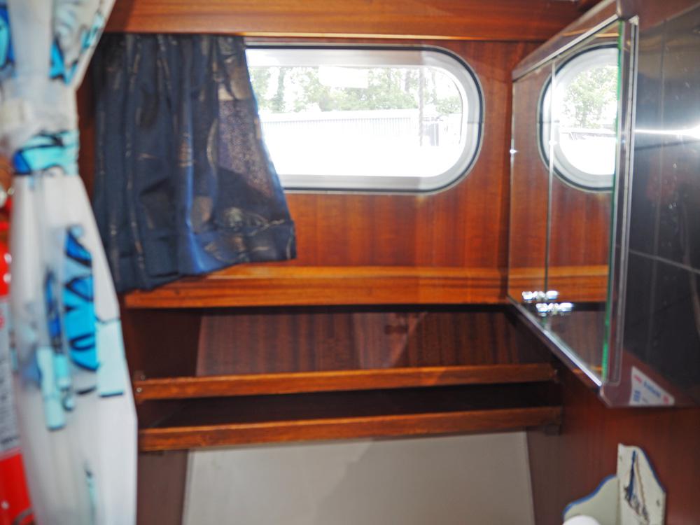 Vorschiff, Innenausstattung